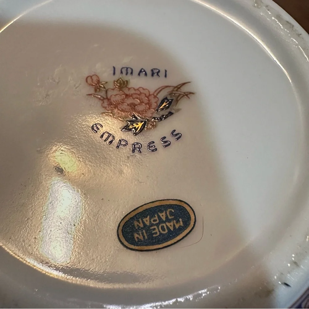 Vintage Imari Empress‎ Vase Made in Japan 5.5” Porcelain decor Floral designs